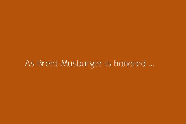 As Brent Musburger is honored by the Hall of Fame, here&#39;s a look at the iconic voices in sports
